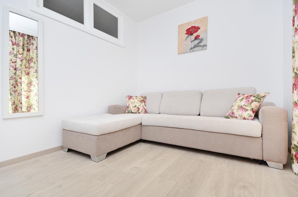 Apartment Mira II Drasnice Eksteriør bilde